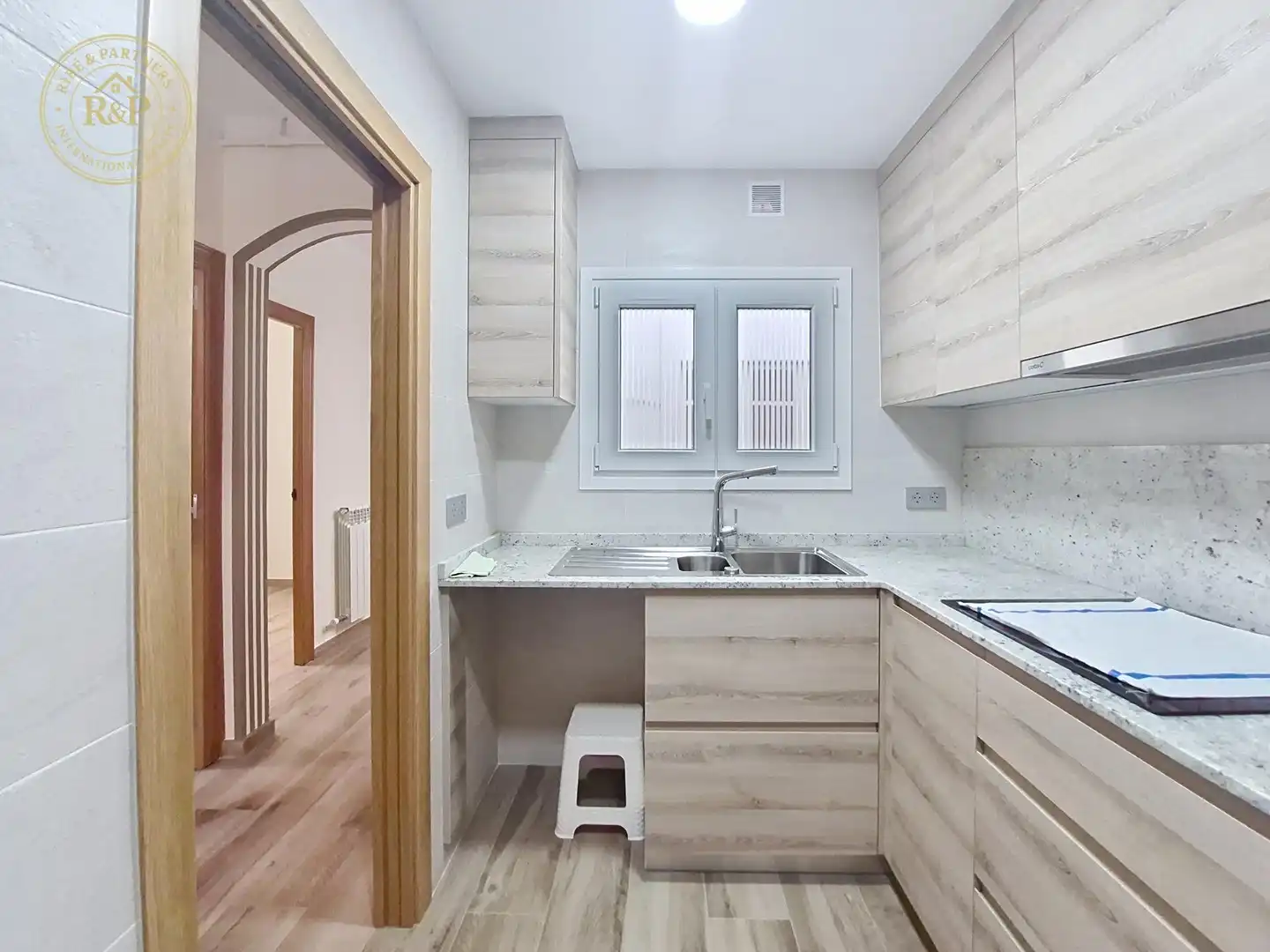 Cocina de Piso en venta en Barcelona con Aire acondicionado