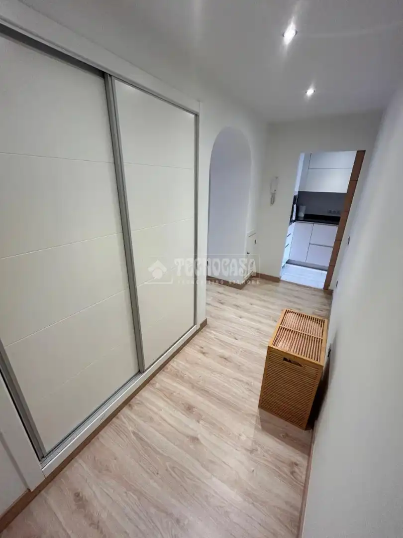 Habitación de Piso en venta en Madrid con Calefacción y Terraza