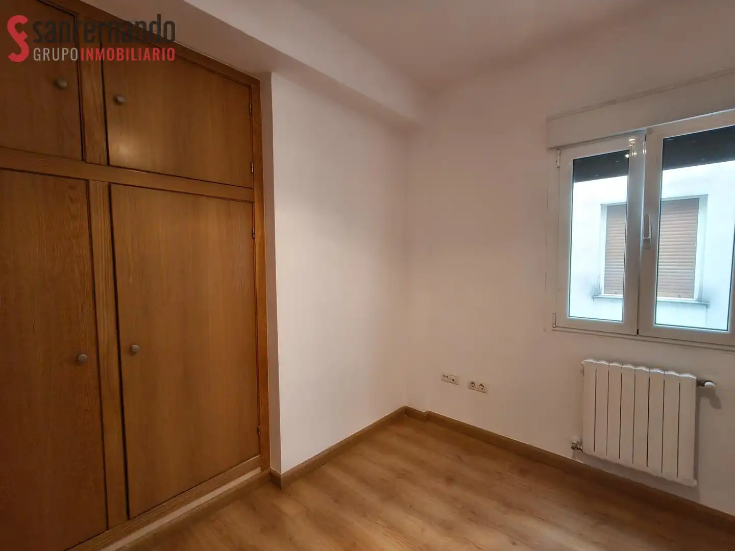 Schlafzimmer von Wohnung zum Verkauf in Torrelavega  mit Heizung und Balkon