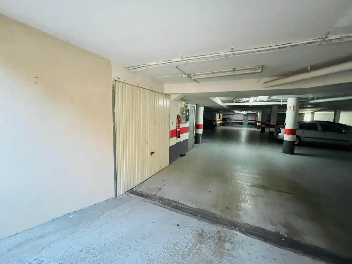 Parkplatz von Garage zum Verkauf in Zaragoza