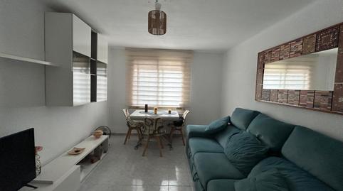 Foto 3 de Pis en venda a La Roureda, Barcelona