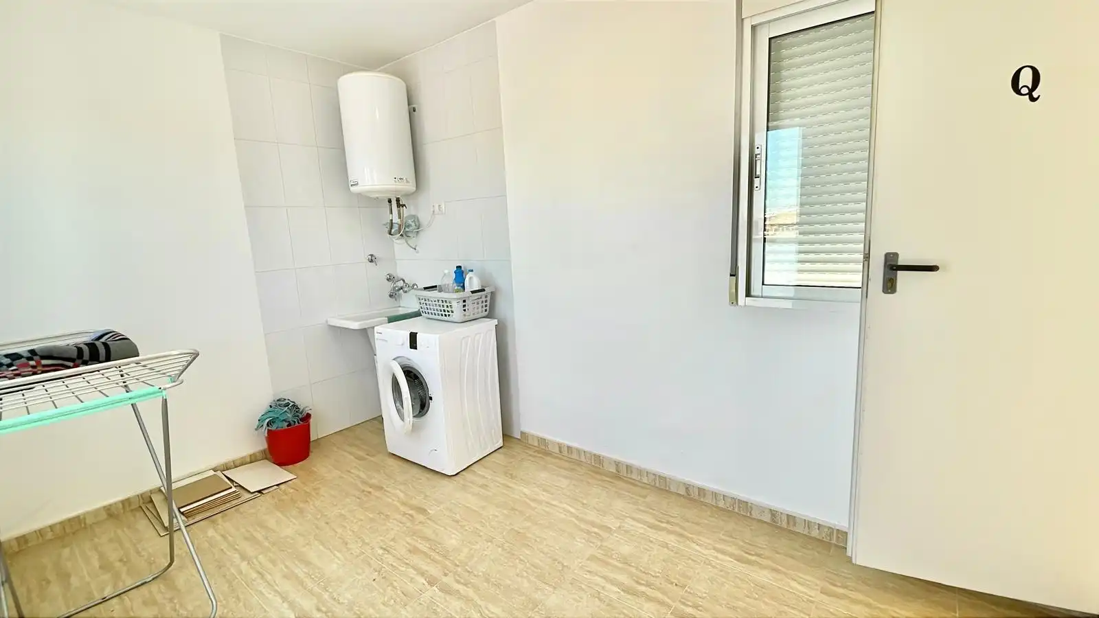 Bany de Apartament de lloguer en Los Alcázares amb Aire condicionat, Terrassa i Traster