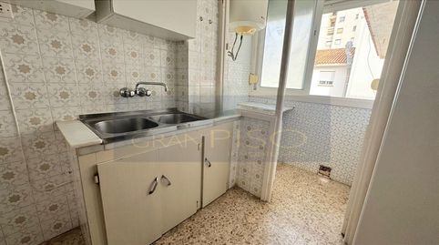 Foto 3 de Piso en venta en Plaza Delicias las, Puerto de Estepona, Estepona