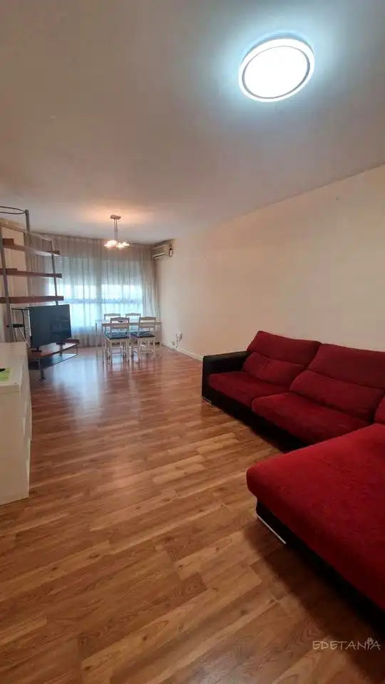 Sala d'estar de Pis de lloguer en Moncada amb Aire condicionat i Moblat