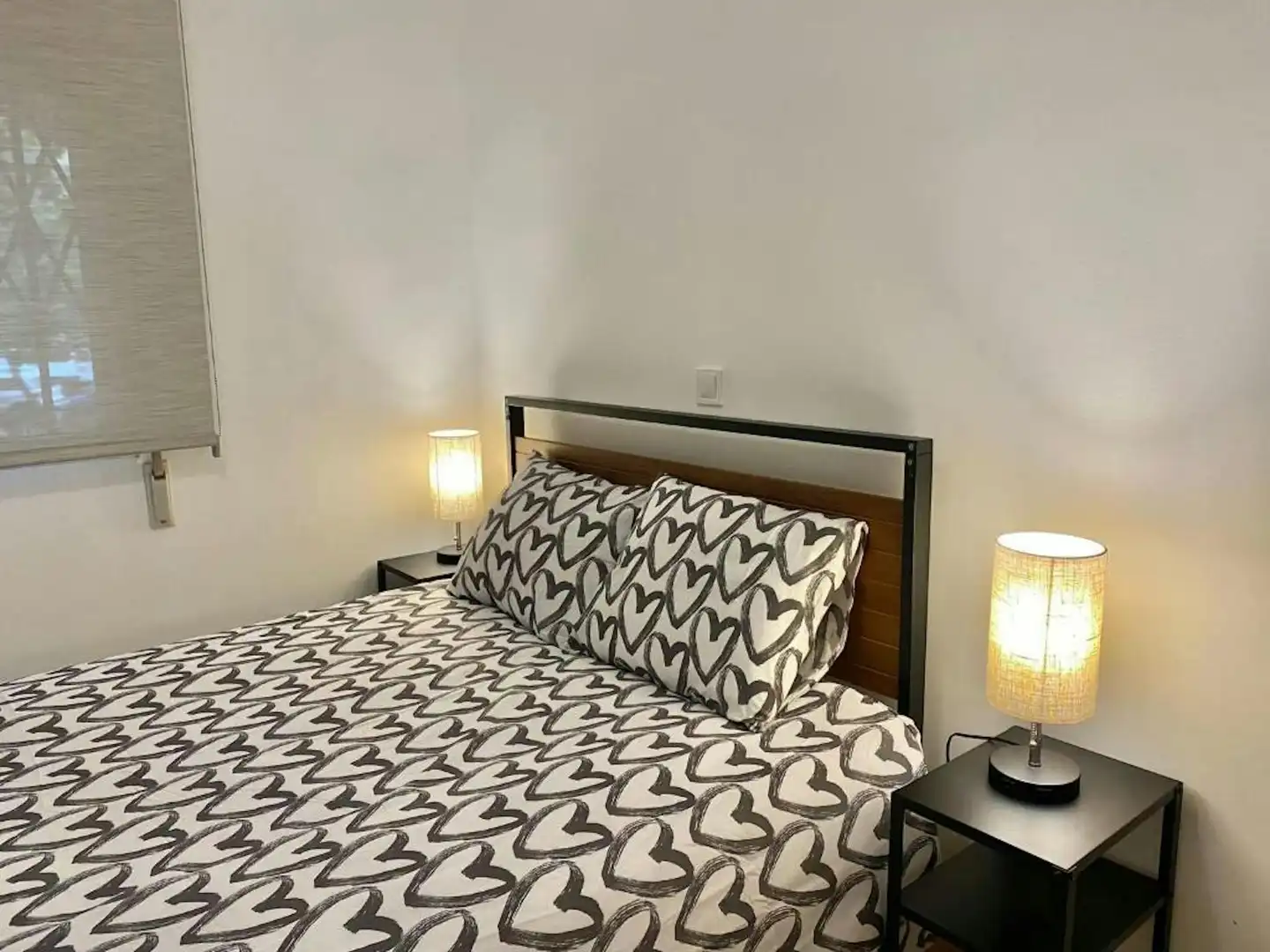 Habitación de Piso de alquiler en Madrid con Aire acondicionado, Calefacción y Amueblado