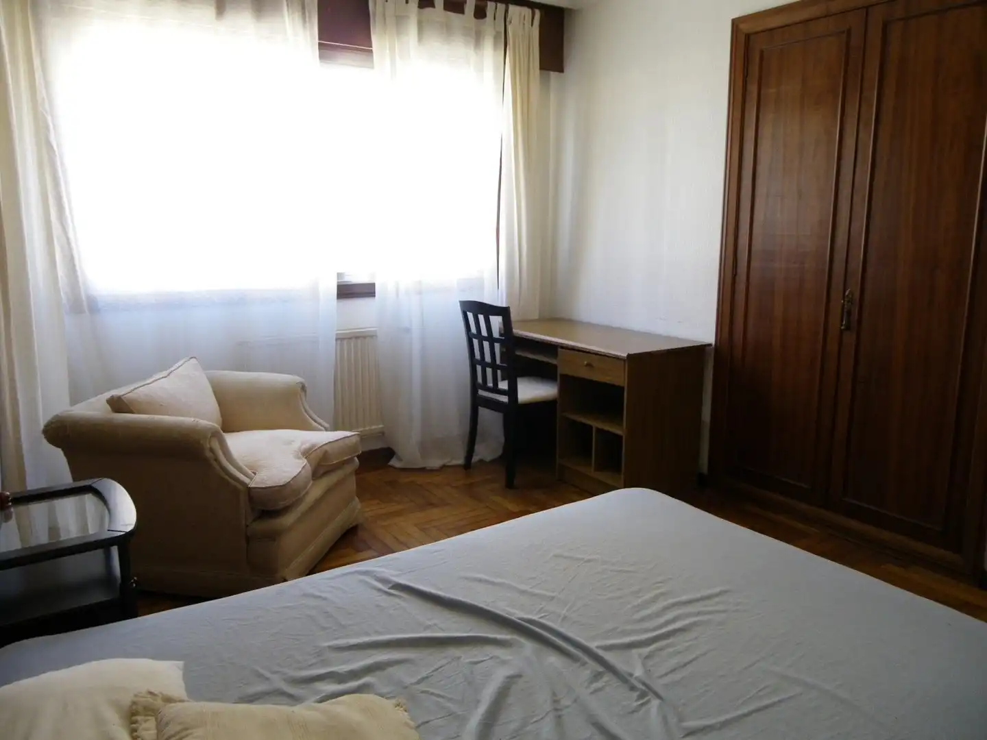 Bedroom of Flat for rent in Vigo 