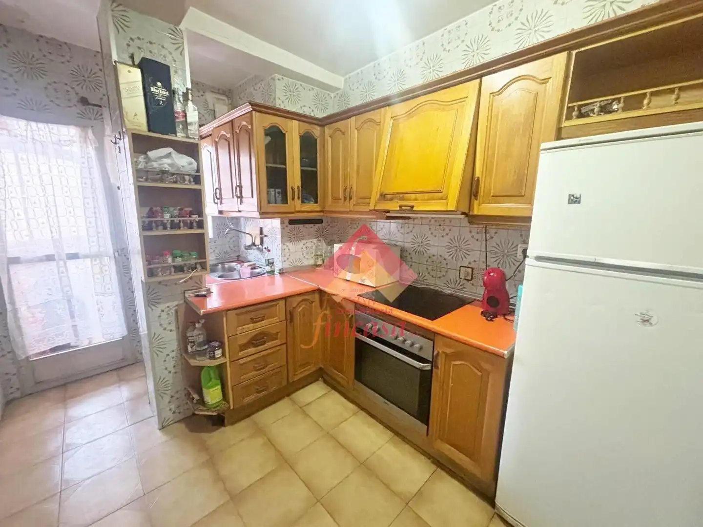 Cuina de Pis en venda en Ronda amb Terrassa
