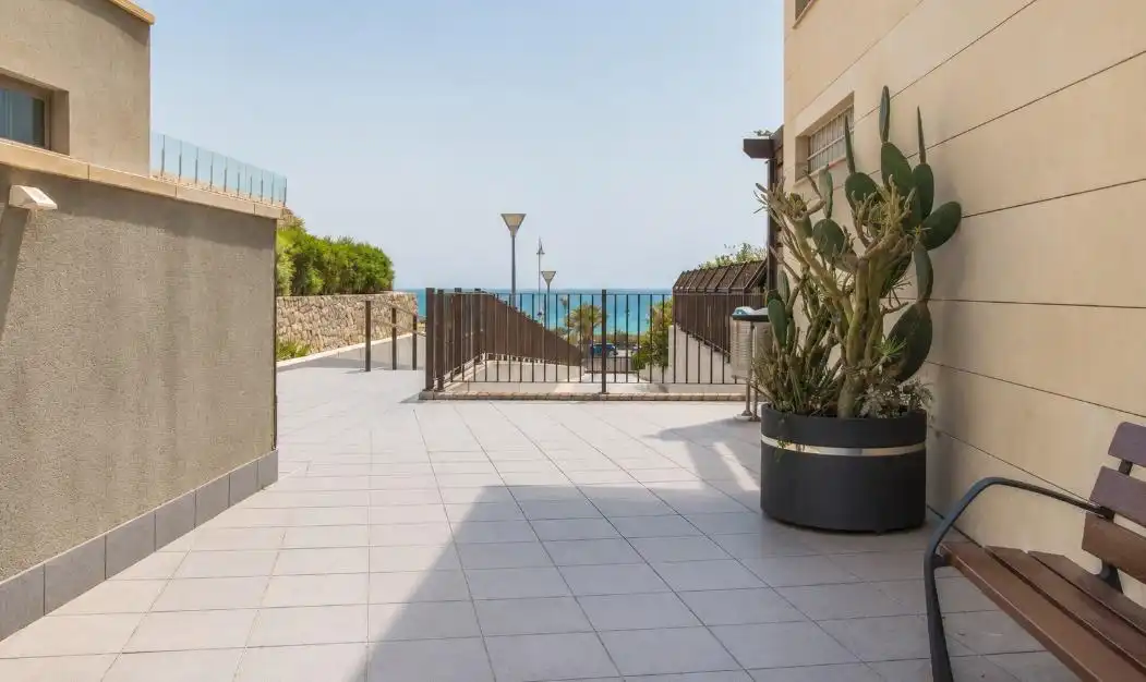 Terraza de Apartamento en venta en Elche / Elx con Aire acondicionado, Jardín privado y Terraza