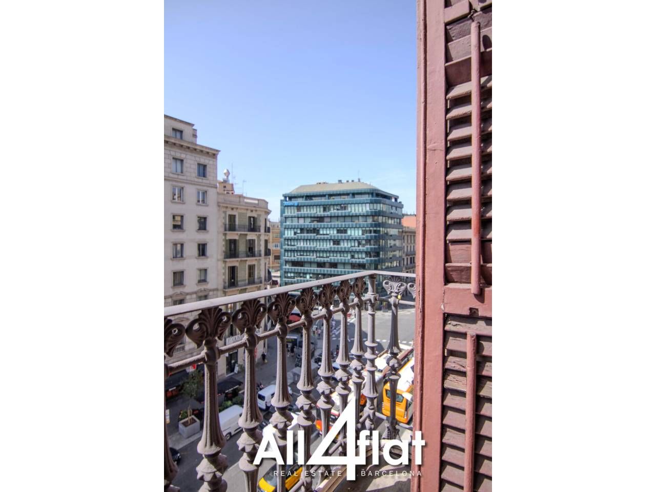 Exterior view of Flat to rent in  Barcelona Capital  with Air Conditioner, Heating and Parquet flooring
