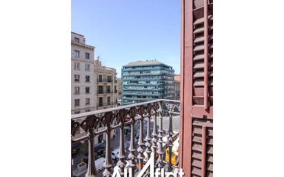 Exterior view of Flat to rent in  Barcelona Capital  with Air Conditioner, Heating and Parquet flooring