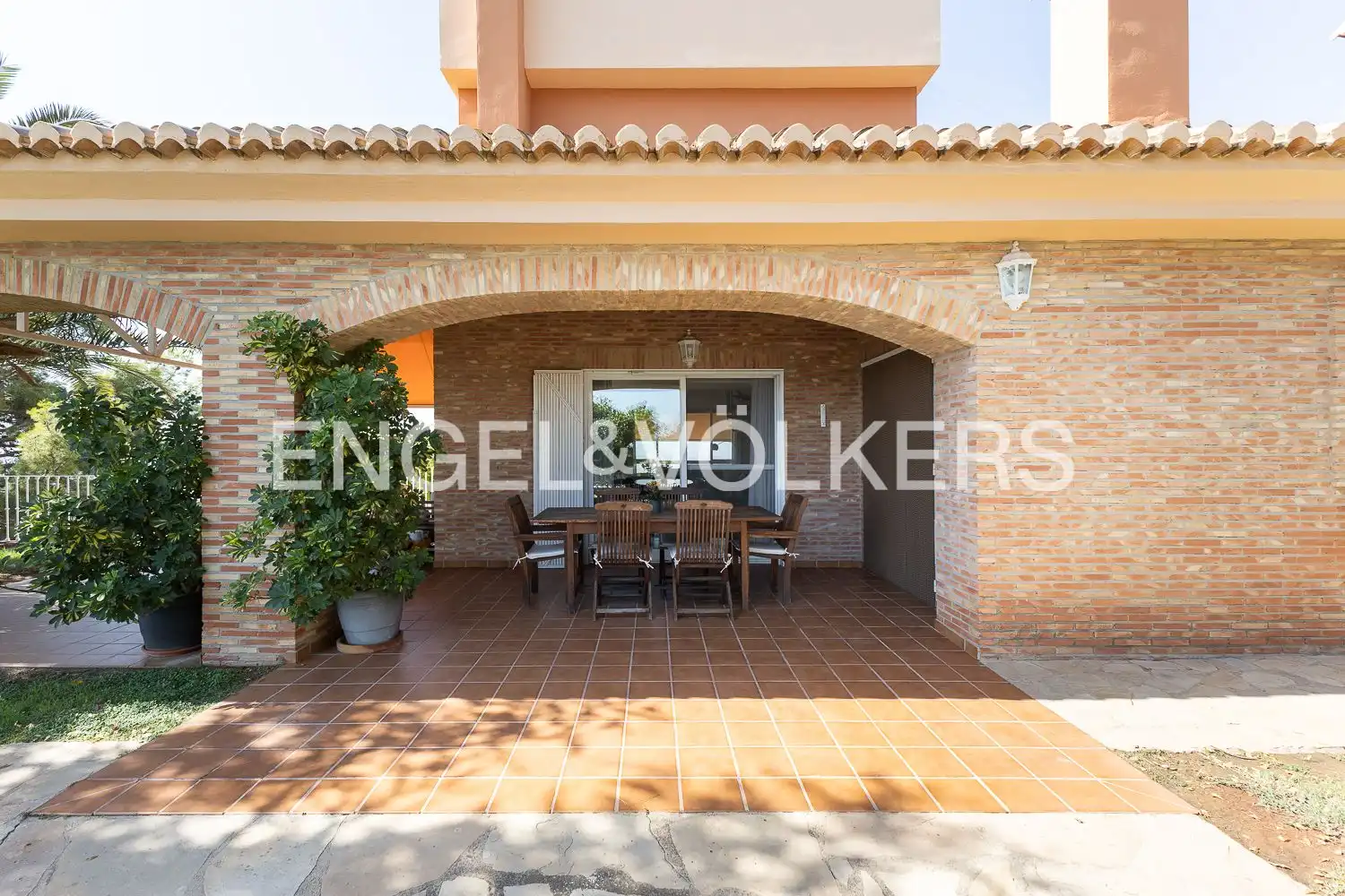 Terrassa de Casa o xalet en venda en Sagunto / Sagunt amb Aire condicionat, Calefacció i Jardí privat