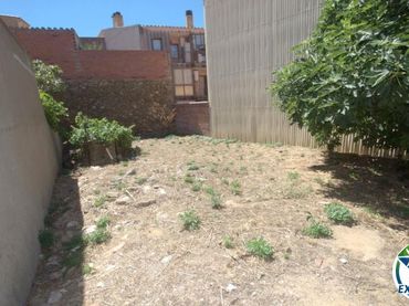 Terreny residencial en venda a Carrer de la Cerdanya