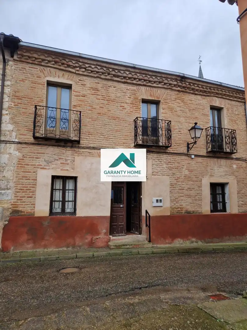 Vista exterior de Casa o chalet en venta en Villalar de los Comuneros