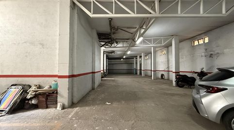 AMPLIA PLAZA DE GARAJE PARA COCHE GRANDE Y 2 MOTOS., imatge 4