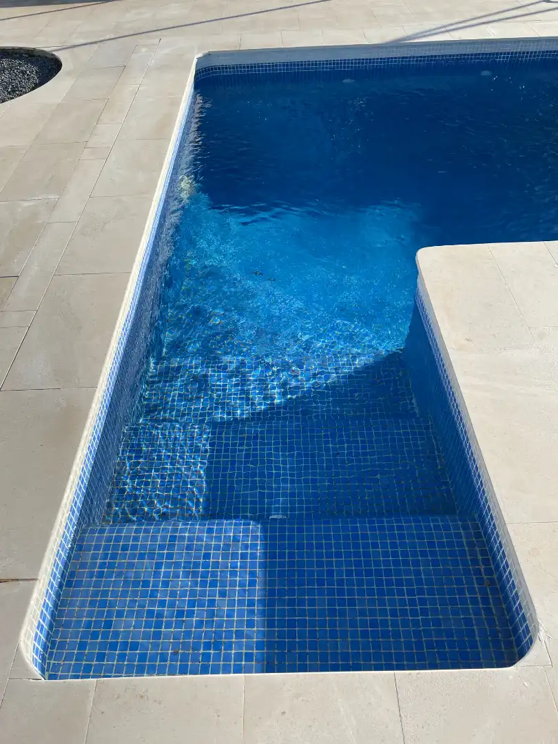 Piscina de Casa o xalet de lloguer en El Vendrell amb Aire condicionat, Calefacció i Jardí privat