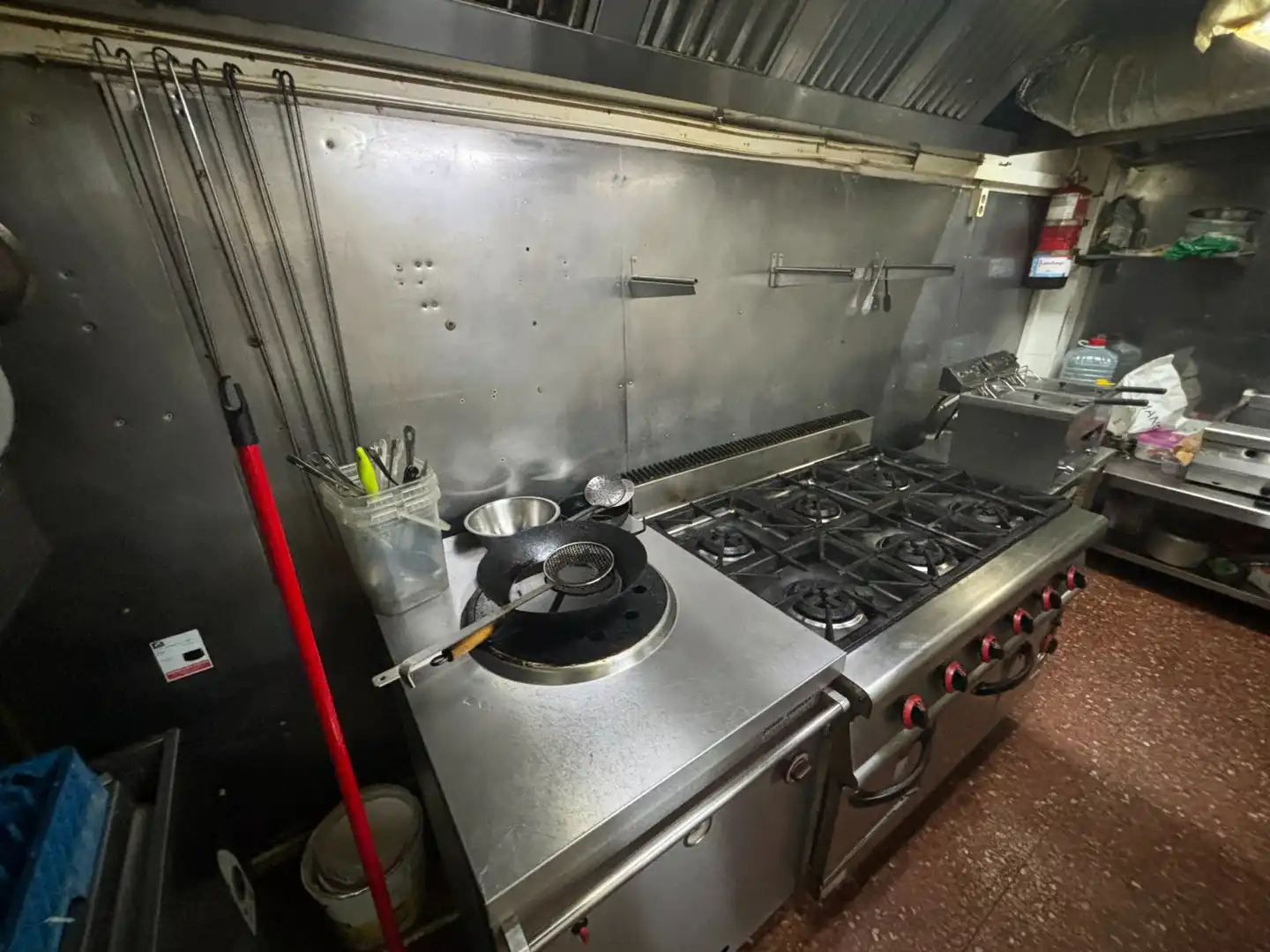 Business premises for transfer in Sants - Montjuïc, imagen 17
