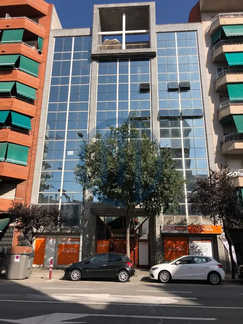 Local comercial de lloguer a Sant Esteve, imagen 9