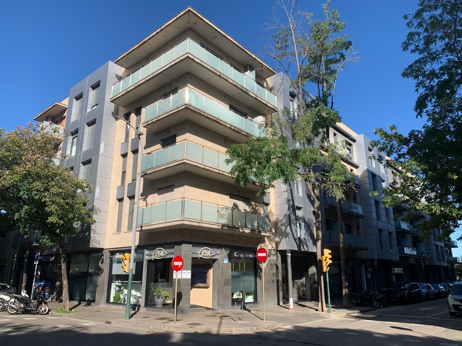 Exterior view of Flat for sale in Girona Capital  with Heating, Storage room and Balcony