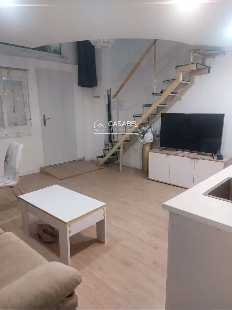 Maisonette zum Verkauf in  Córdoba Capital mit Klimaanlage und Möbliert