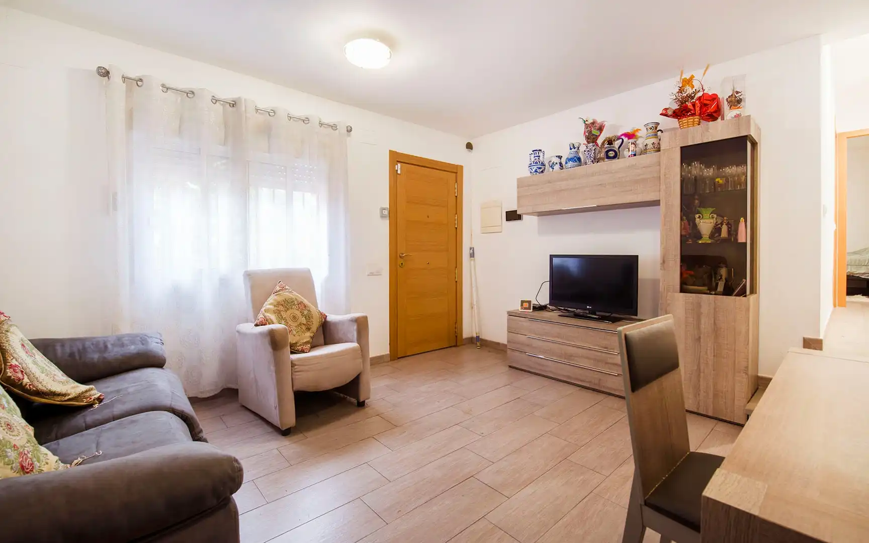 Wohnzimmer von Haus oder Chalet zum Verkauf in Sant Boi de Llobregat mit Privatgarten und Terrasse