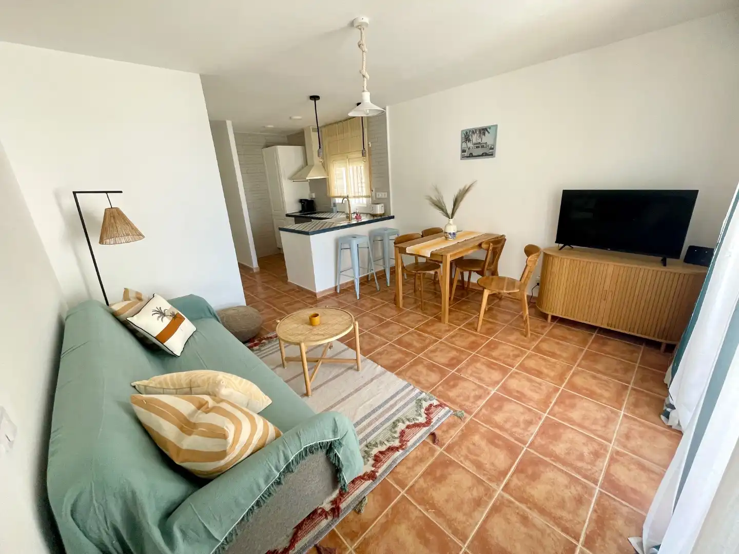 Flat with pool to rent in Francisco Jose Balada 225