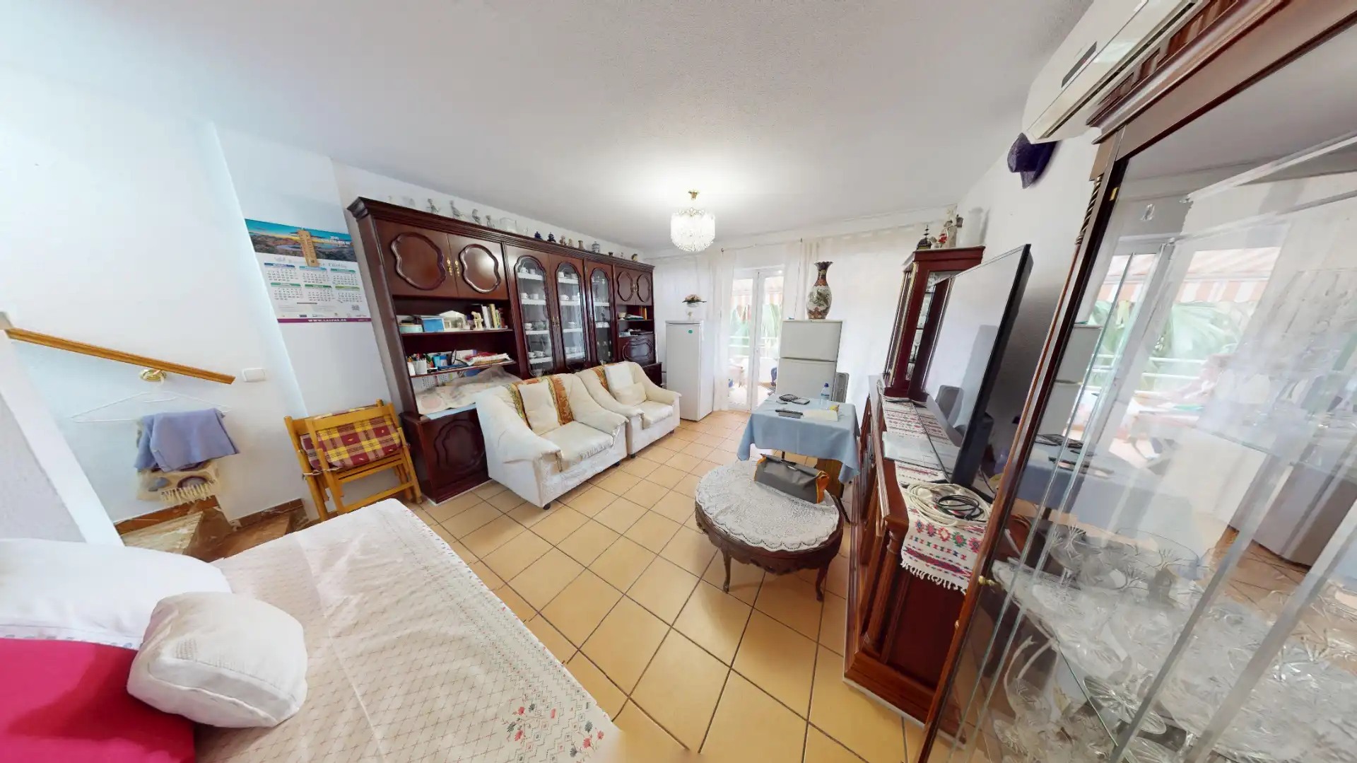 Sala de estar de Dúplex en venta en L'Alfàs del Pi con Aire acondicionado, Calefacción y Jardín privado