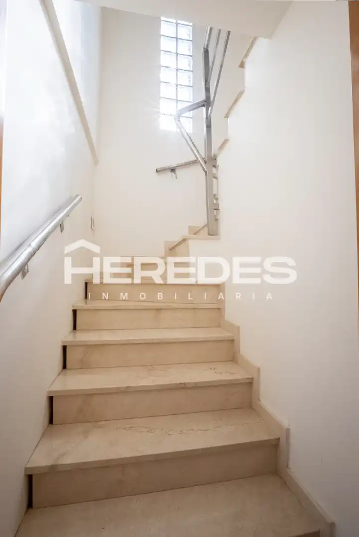 Casa o chalet en venta en Torrelles de Llobregat con Calefacción, Jardín privado y Terraza