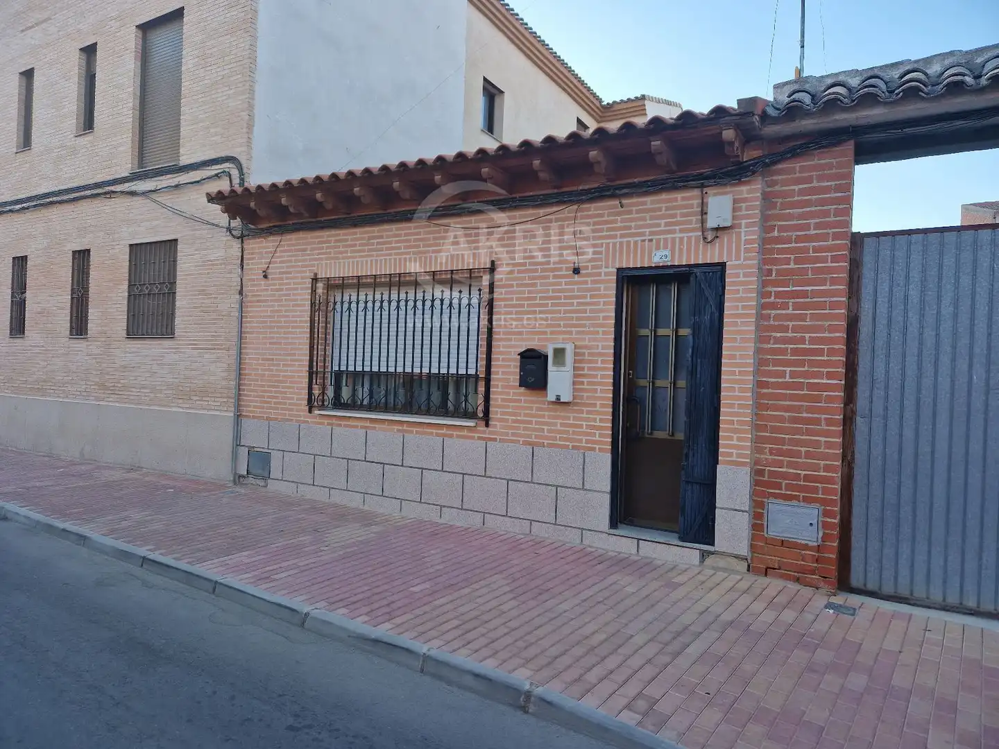 Vista exterior de Casa o xalet de lloguer en Mocejón amb Calefacció i Moblat
