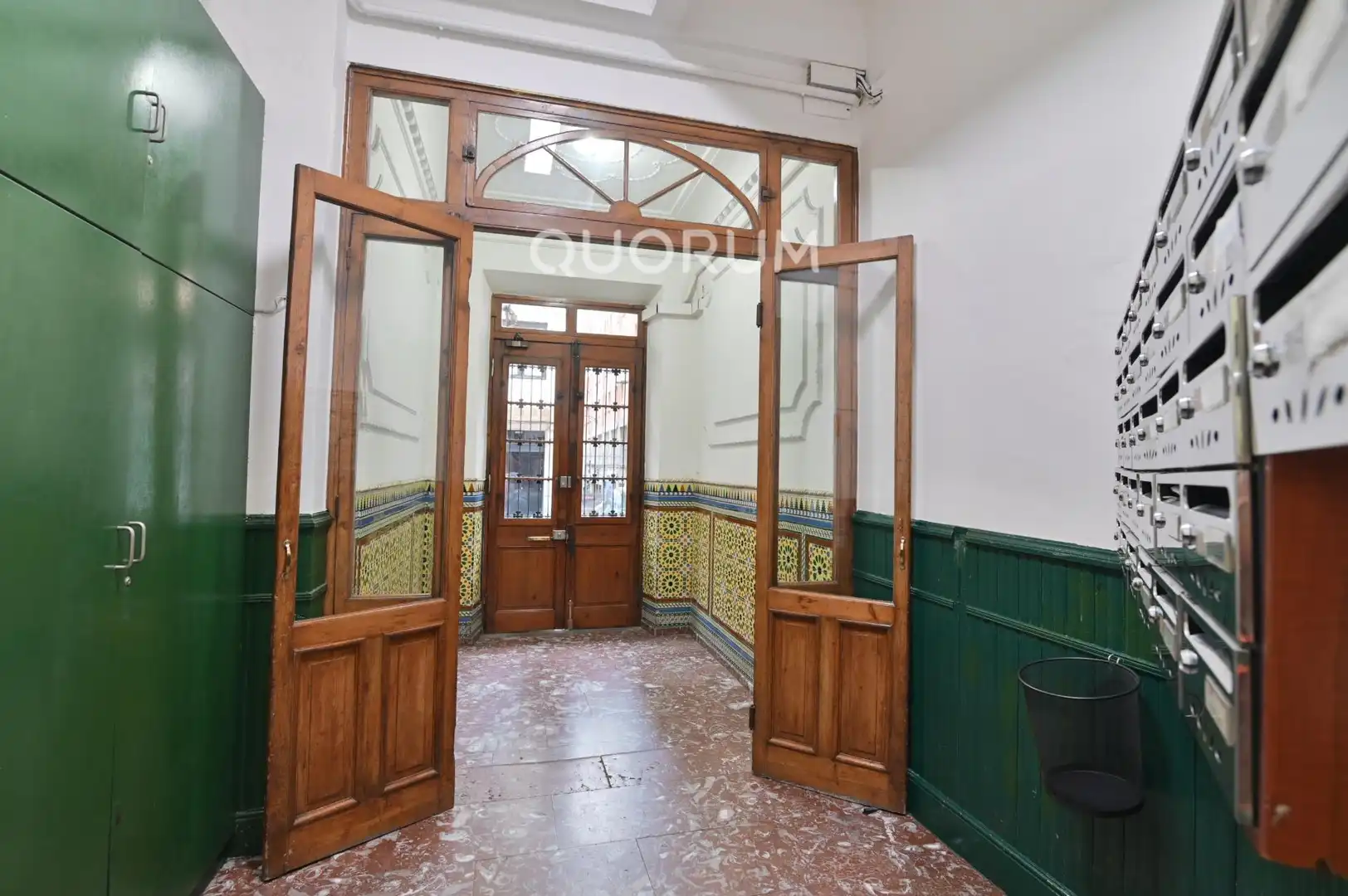 Piso de alquiler en Bilbao  con Amueblado y Balcón