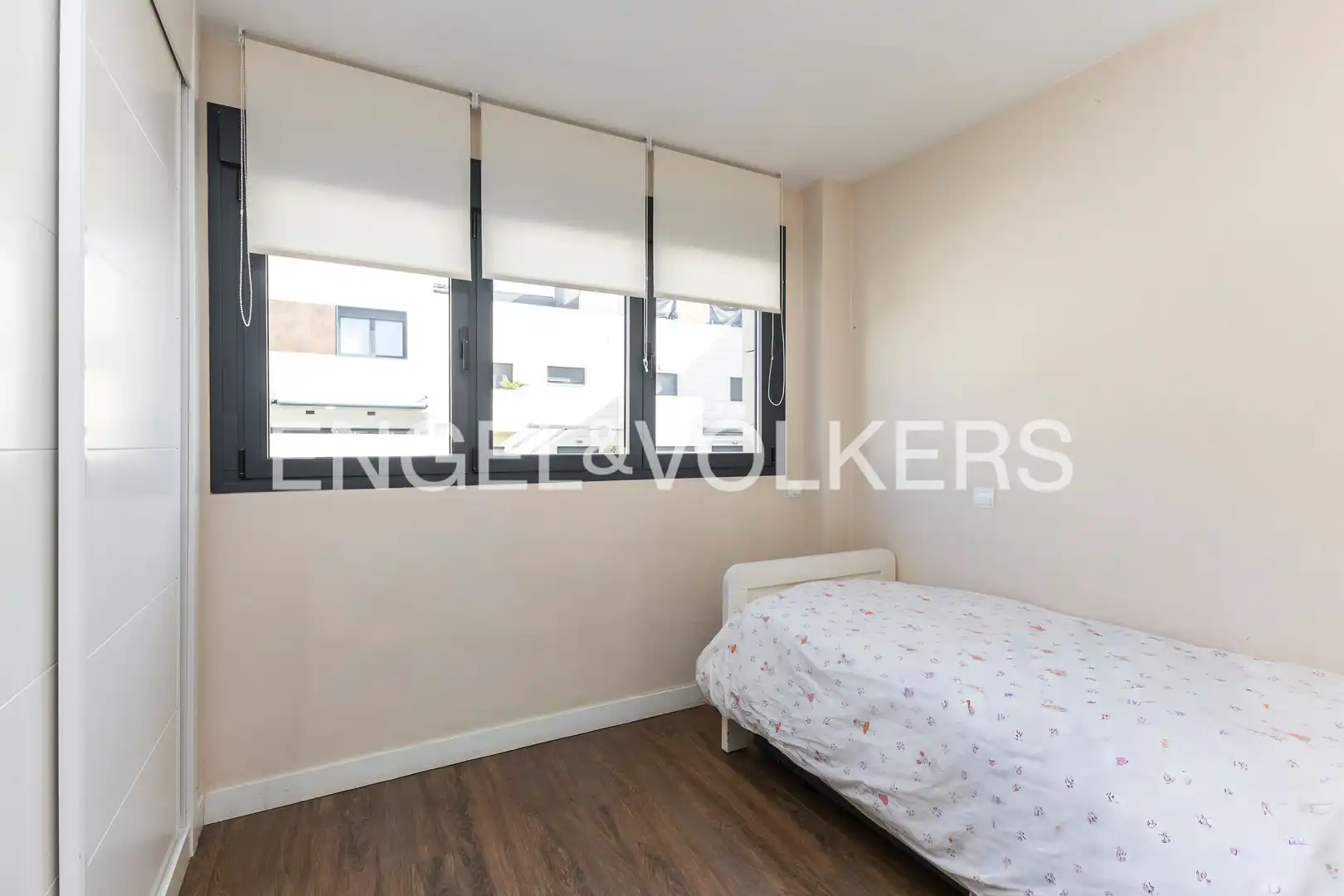 Bedroom of Detached homes for rent in Madrid  with Air Conditioner, Heating and Private garden