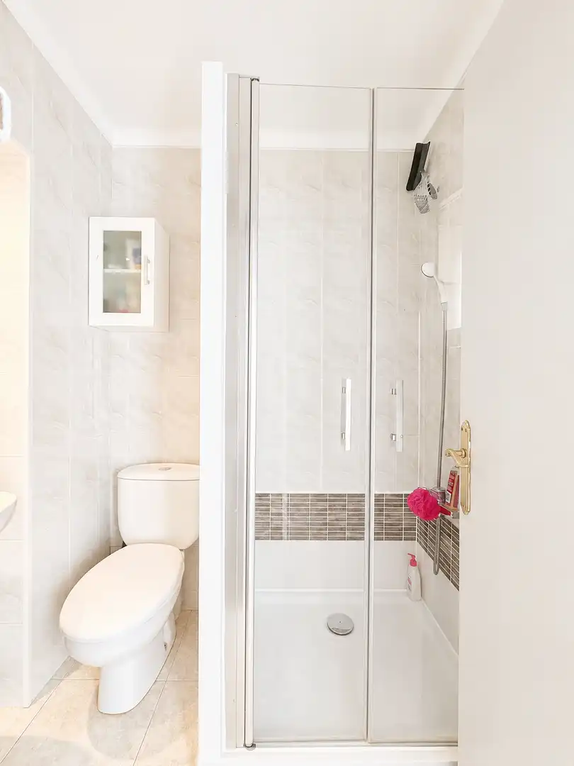 Bathroom of Apartments for sale in L'Escala  with Heating and Terrace