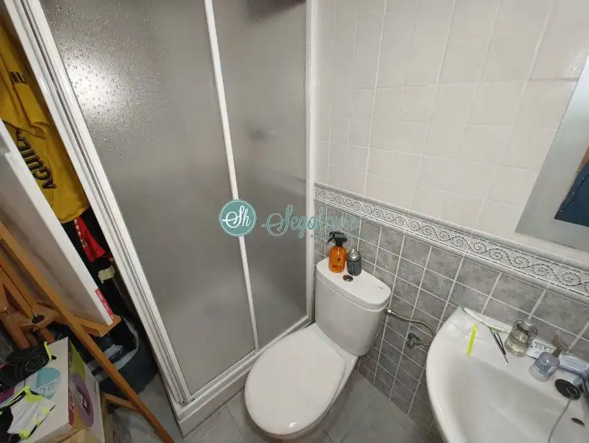 Baño de Casa o chalet en venta en Segovia con Calefacción y Trastero
