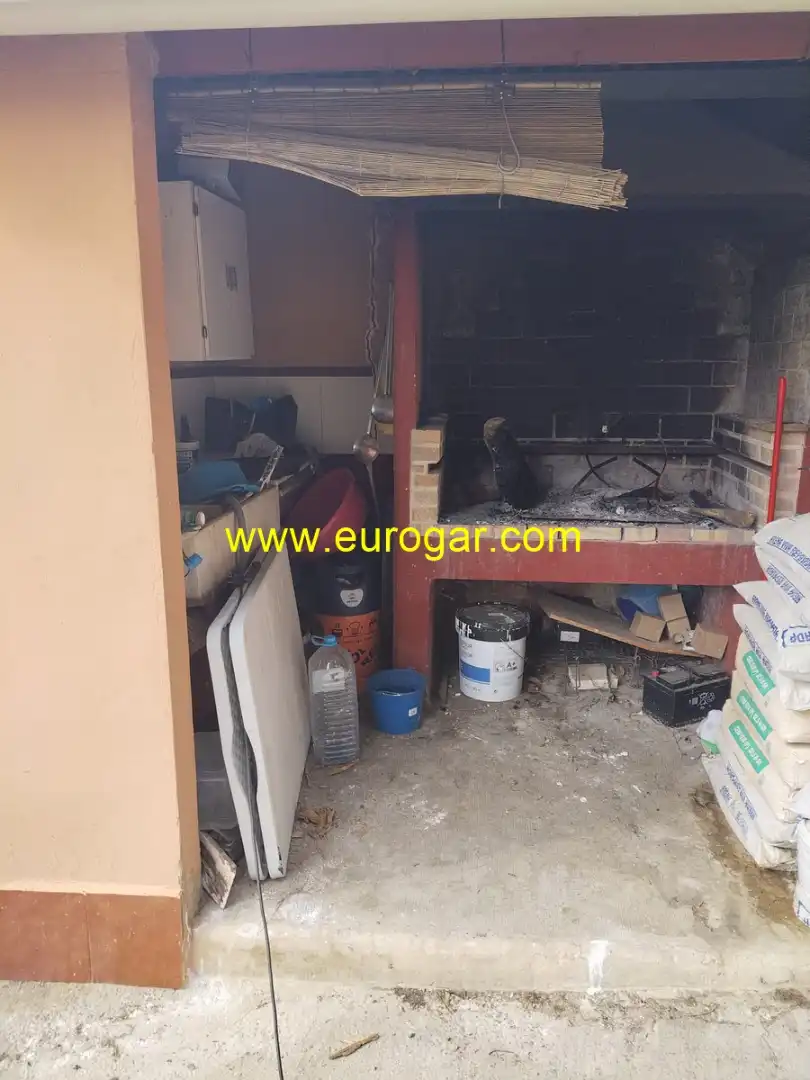 Casa o chalet en venta en Chiva con Jardín privado y Trastero