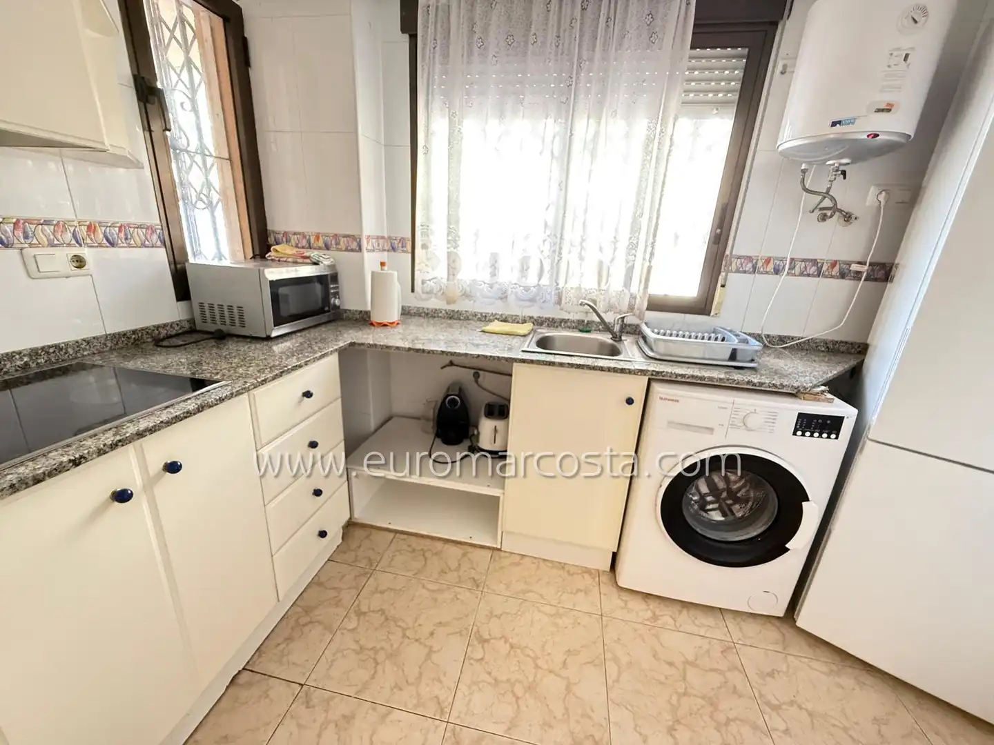 Piso con ascensor en venta en Avinguda de Cervantes, imagen 10