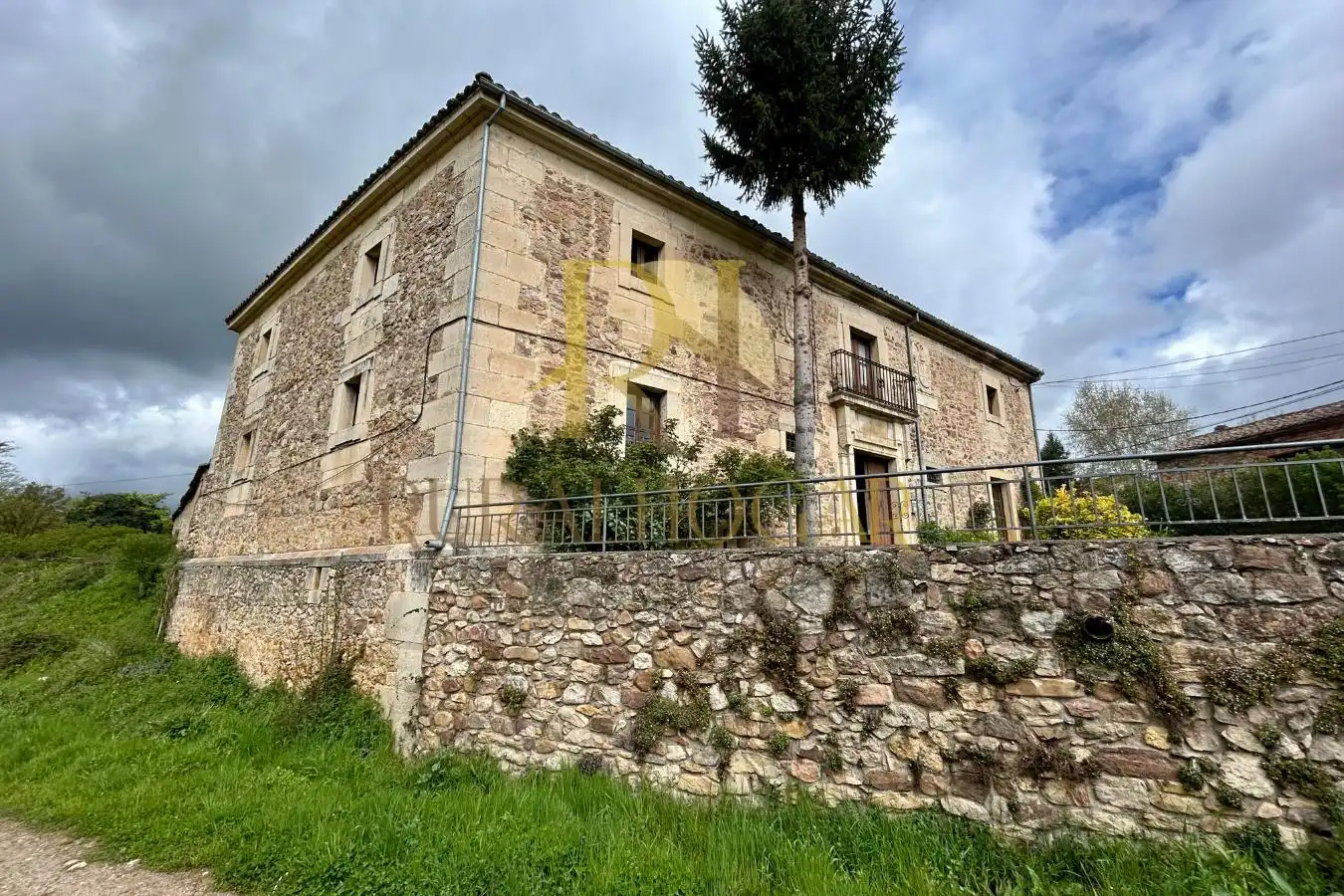 Houses for sale in Calle Real, 14, Vegaquemada