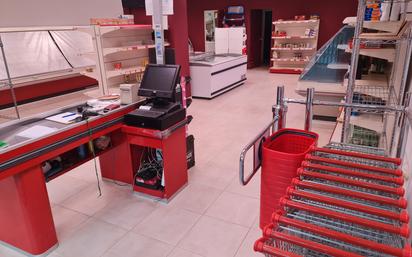 Local en venda en Sant Feliu de Llobregat amb Aire condicionat, Moblat i Internet