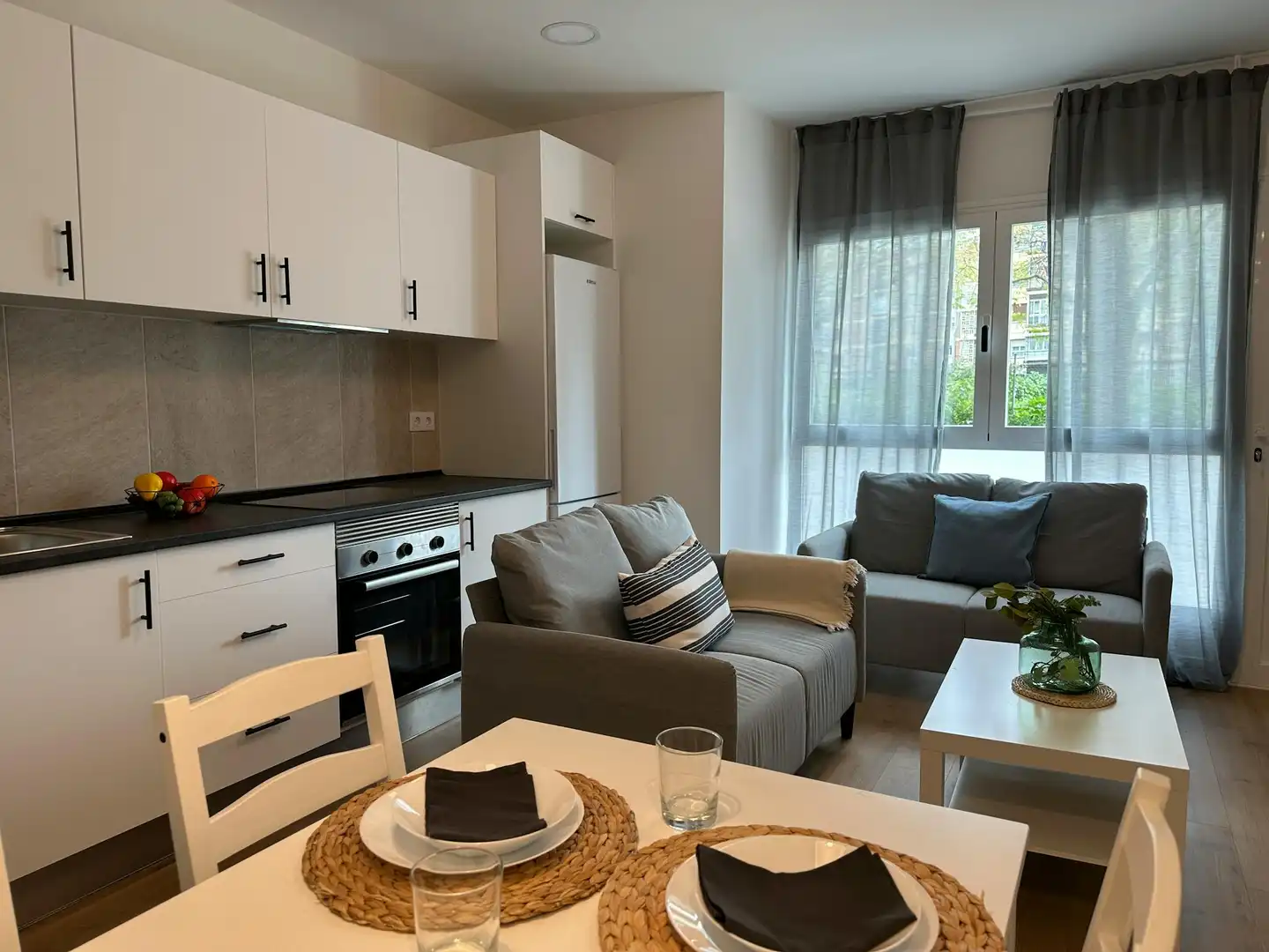 Wohnzimmer von Wohnung zur Miete in Madrid mit Heizung, Möbliert und Waschmaschine