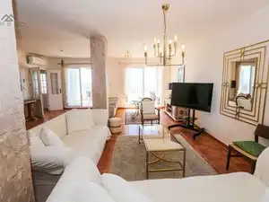 Sala d'estar de Casa o xalet de lloguer en Almuñécar amb Aire condicionat, Jardí privat i Terrassa