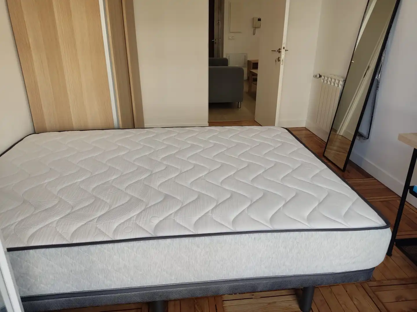 Bedroom of Flat for share in Madrid  with Heating, Furnished and Oven