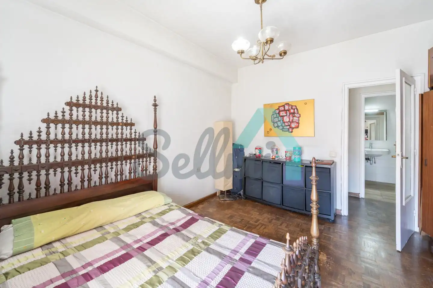Habitación de Piso en venta en Oviedo  con Calefacción, Parquet y Terraza