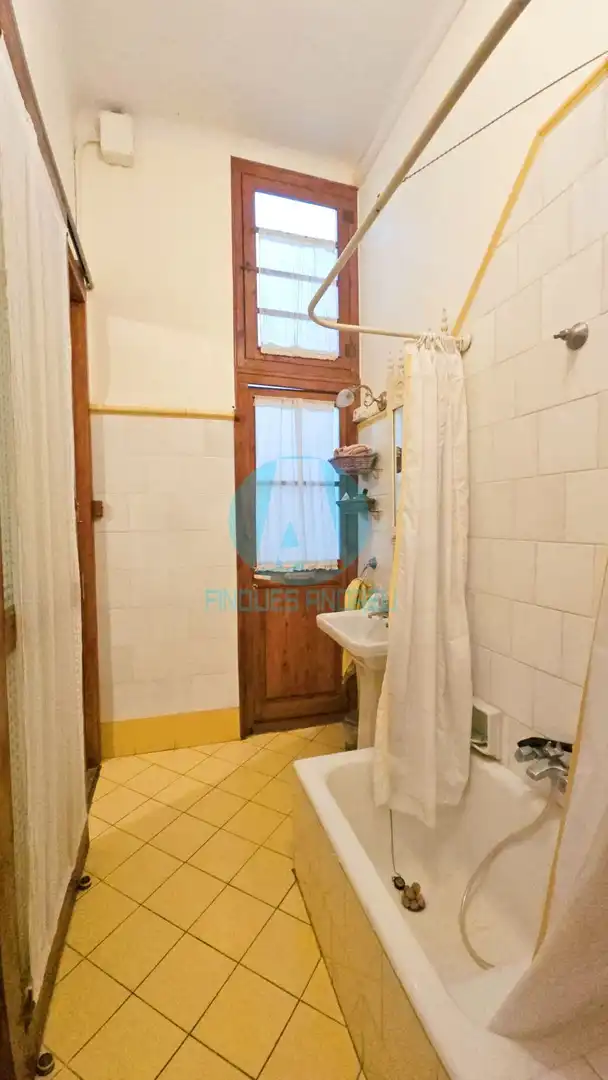 Bathroom of Detached homes for sale in Mataró  with Private garden, Terrace and Storage room