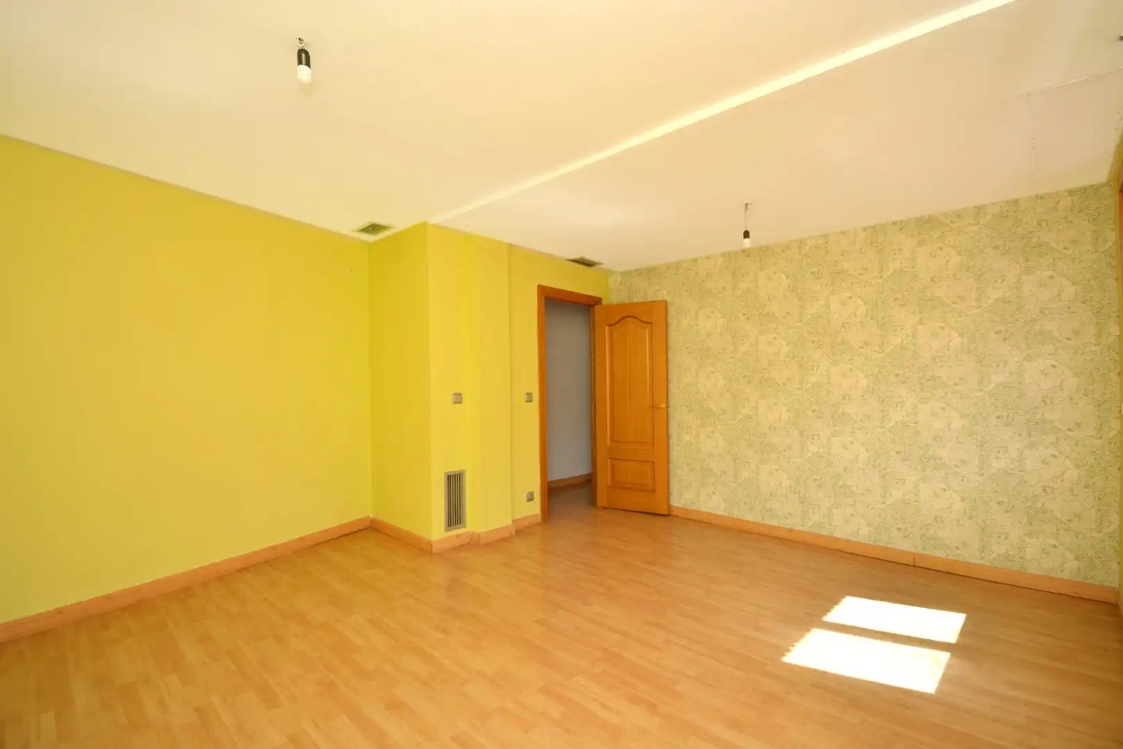 Wohnung mit Terrasse zum Verkauf in Calle del Monte Carmelo, imagen 2