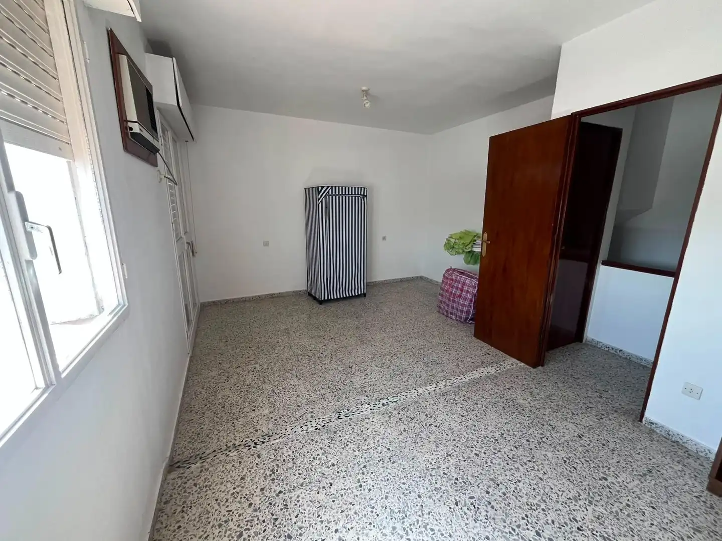 Casa adosada en venta en Aznalcázar con Aire acondicionado