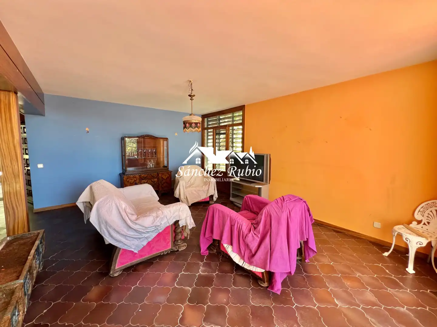 Living room of Houses for sale in Torrelodones  with Heating, Private garden and Parquet flooring