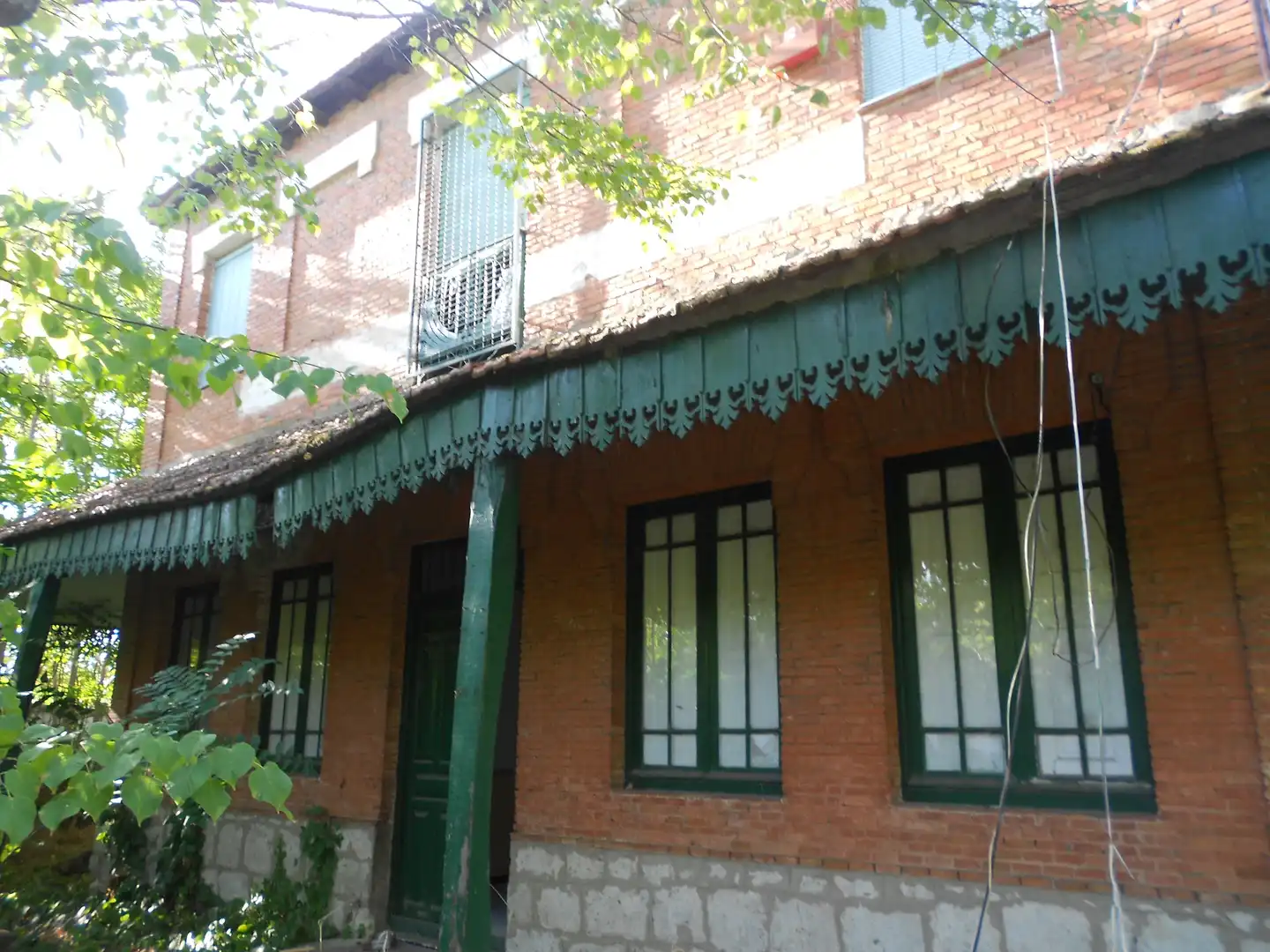 Vista exterior de Casa o xalet en venda en Valladolid amb Calefacció, Jardí privat i Terrassa