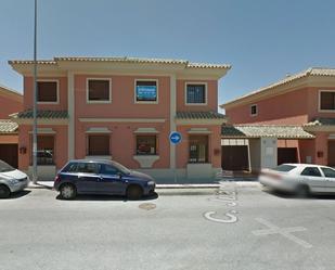 Vista exterior de Pis en venda en Utrera