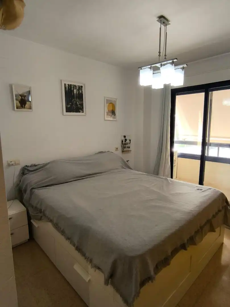 Dormitori de Àtic de lloguer en Alicante / Alacant amb Calefacció, Jardí privat i Terrassa