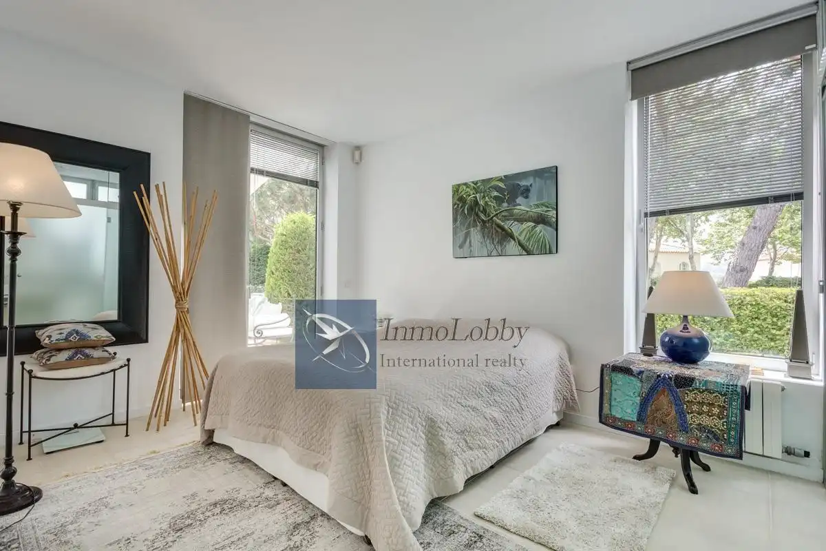 Habitación de Casa o chalet en venta en Castell d'Aro, Platja d'Aro i s'Agaró con Aire acondicionado, Calefacción y Terraza