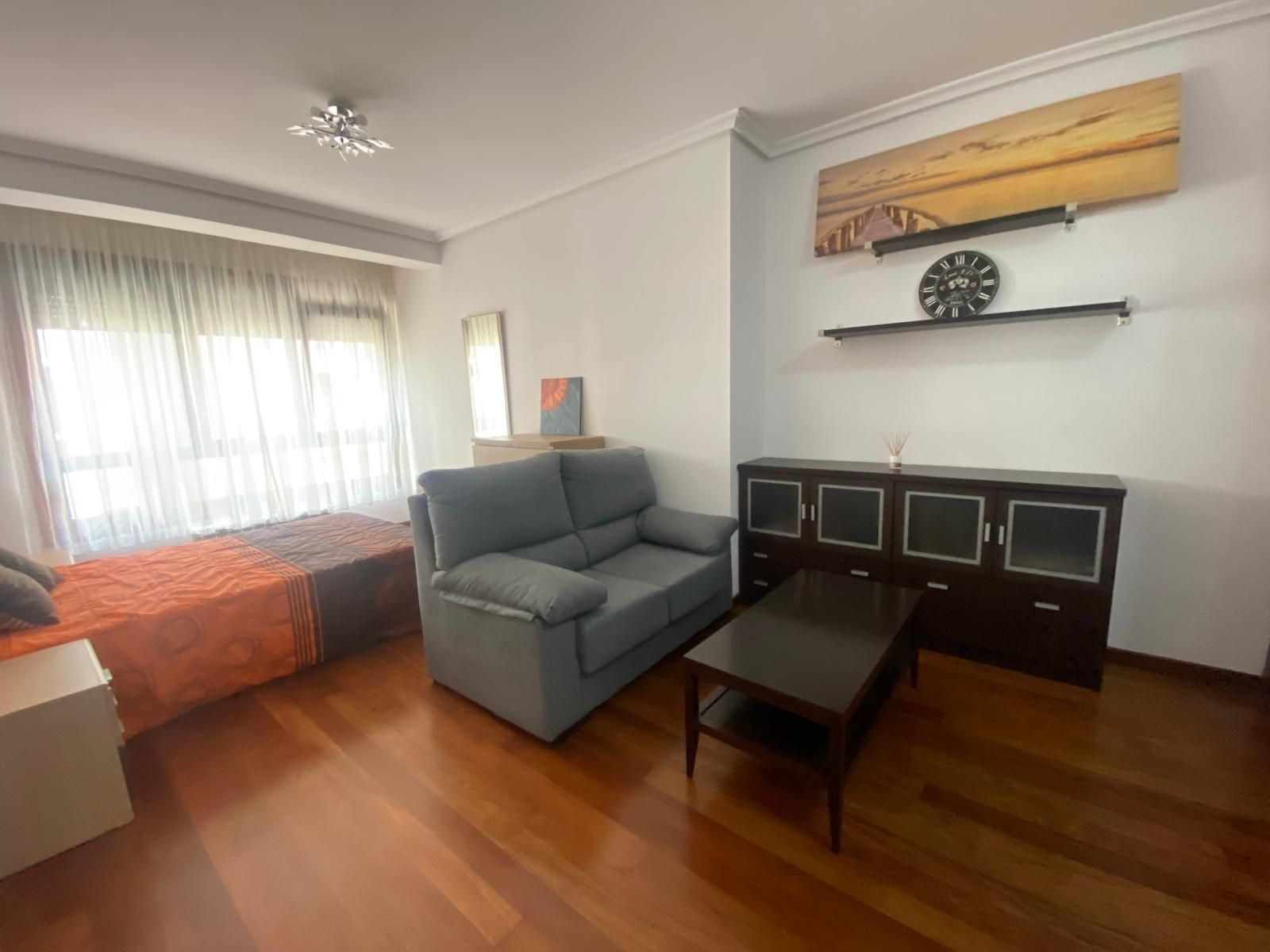 Living room of Study for sale in Vigo   with Heating, Terrace and Storage room
