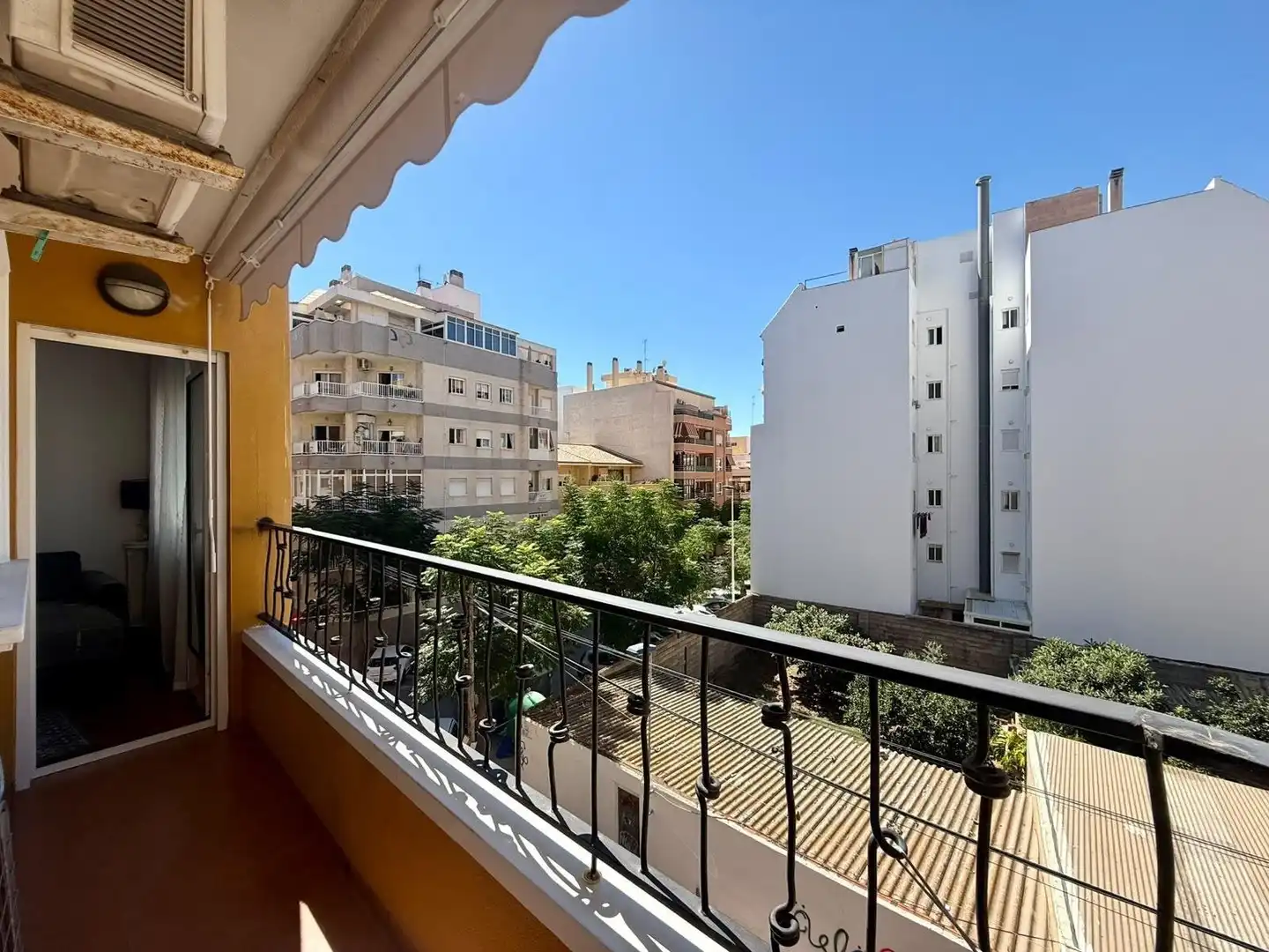 Appartement compact avec ascenseur à vendre à N/A
